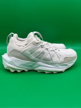 New Balance Tektrel Shoes Womens Running OffWhite Sneakers WTTTRSLW SZ 7.5